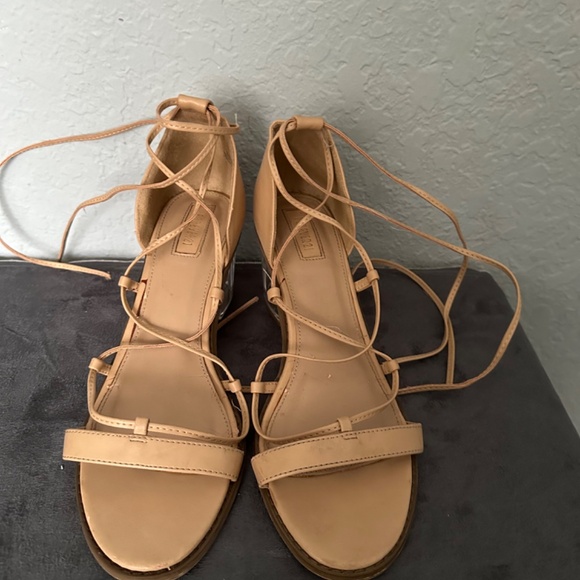 Forever 21, Tan ankle lace up strappy sandal size 7.5 - Picture 2 of 10